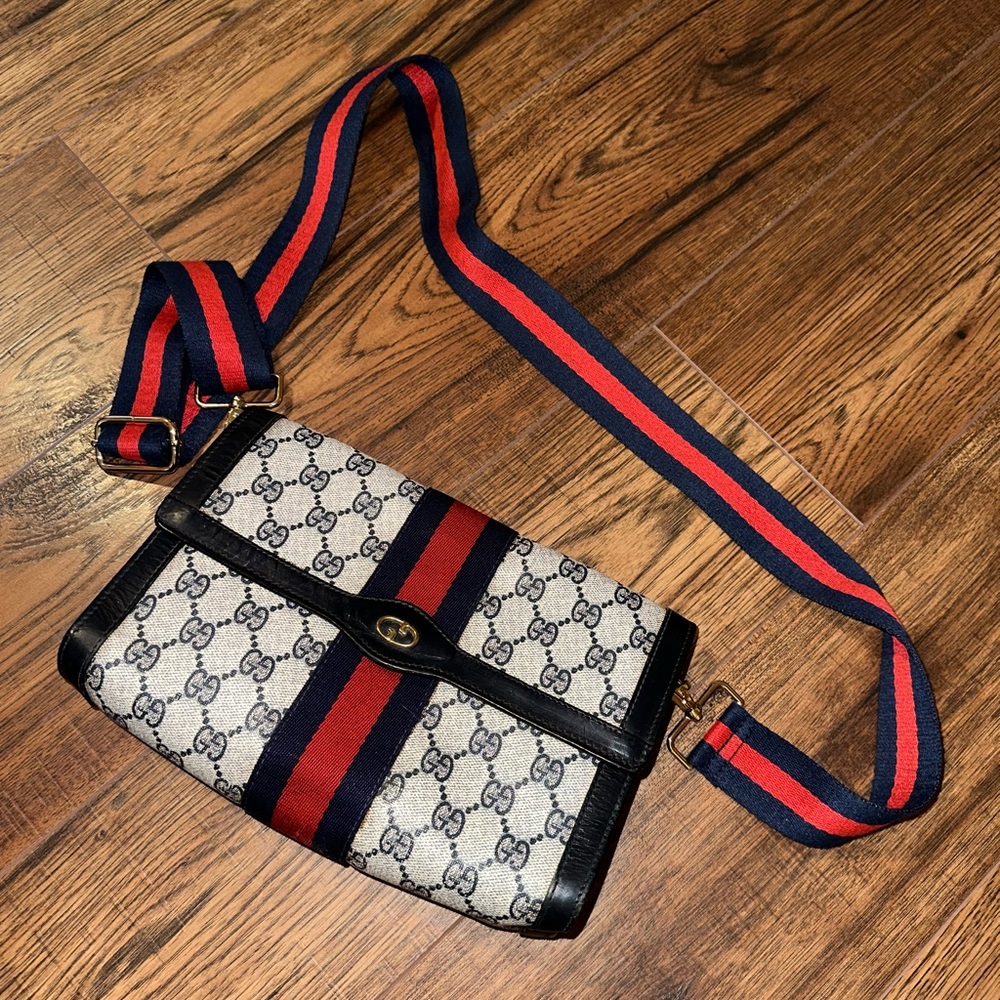 Gucci Ophidia Bag with added strap
